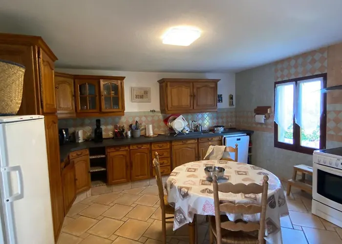 Maison A La Campagne Avec * Buanes